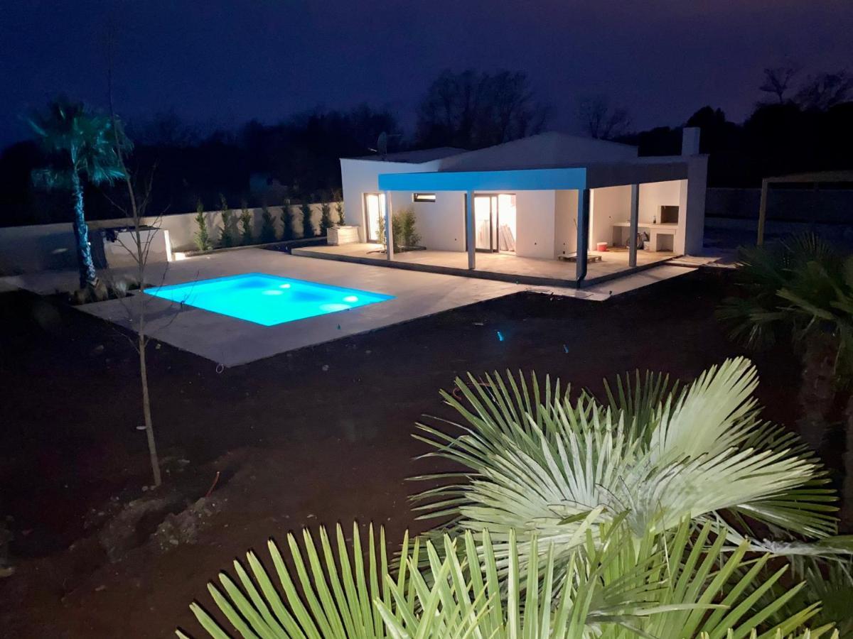 Villa Eni Medulin Sisan Heated Pool Exterior foto